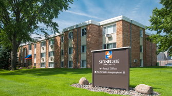 Stonegate Apartments - Blaine, MN