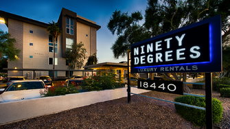 Ninety Degrees at Paradise Ridge Apartments - Phoenix, AZ