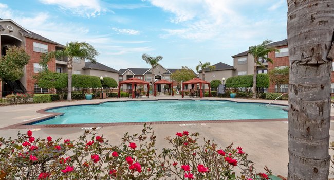 Advenir At The Med Center 167 Reviews Houston Tx Apartments For Rent Apartmentratings C