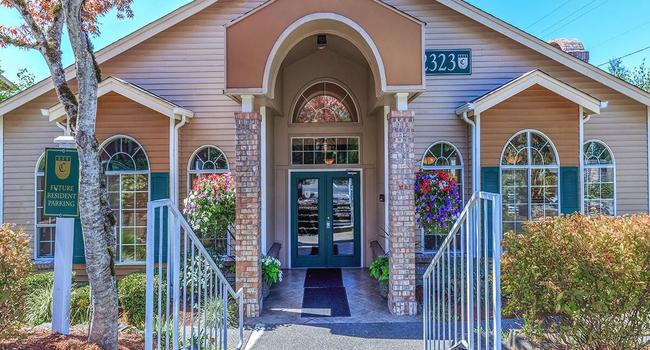Cambridge Court Apartments Reviews Olympia WA 2323 9th Ave Sw