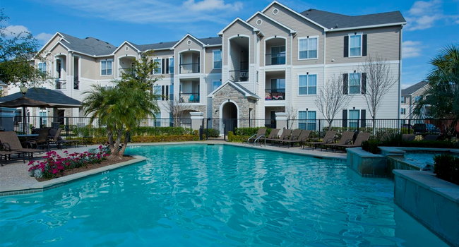 Pool Party! - Apartments For Rent in Katy Texas