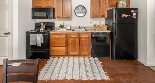 The Reserve Mt Pleasant 2 Reviews Mount Pleasant Mi Apartments For Rent Apartmentratings