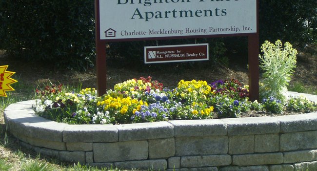 Brighton Place - 14 Reviews | Charlotte, NC Apartments for ...