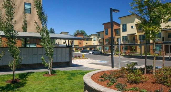 The Tennyson at Crescent Village Apartments 58 Reviews