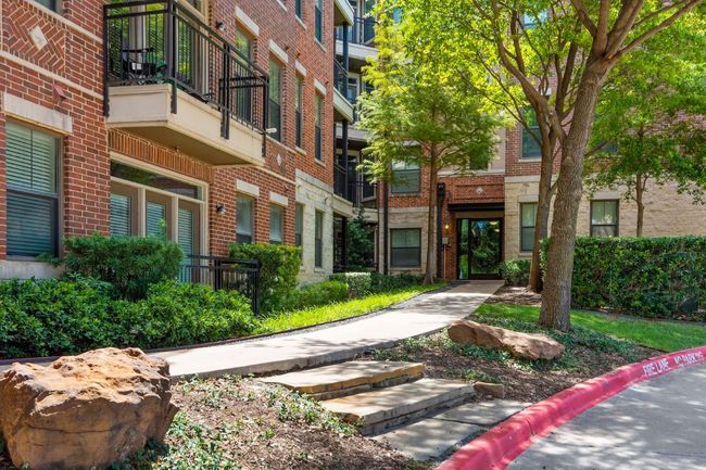 Trinity Urban Apartments - Bluff & District - 88 Reviews | Fort Worth