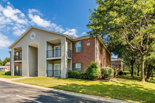 Orchard Park Apartments | Clarksville, TN Apartments for Rent