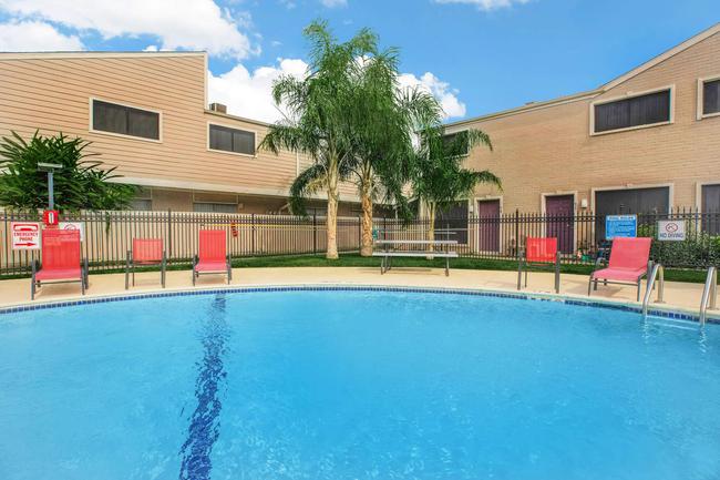 Queens Lane Apartments - 12 Reviews | Pasadena, TX Apartments for Rent