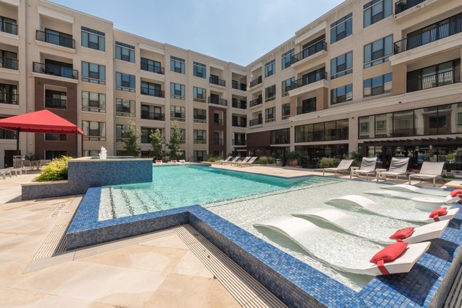 Ascent at CityCentre Apartments - 29 Reviews | Houston, TX Apartments